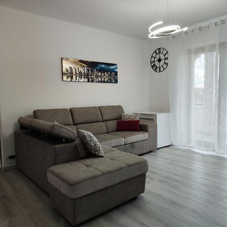 Sempione Apartment ไลนาเต ภายนอก รูปภาพ